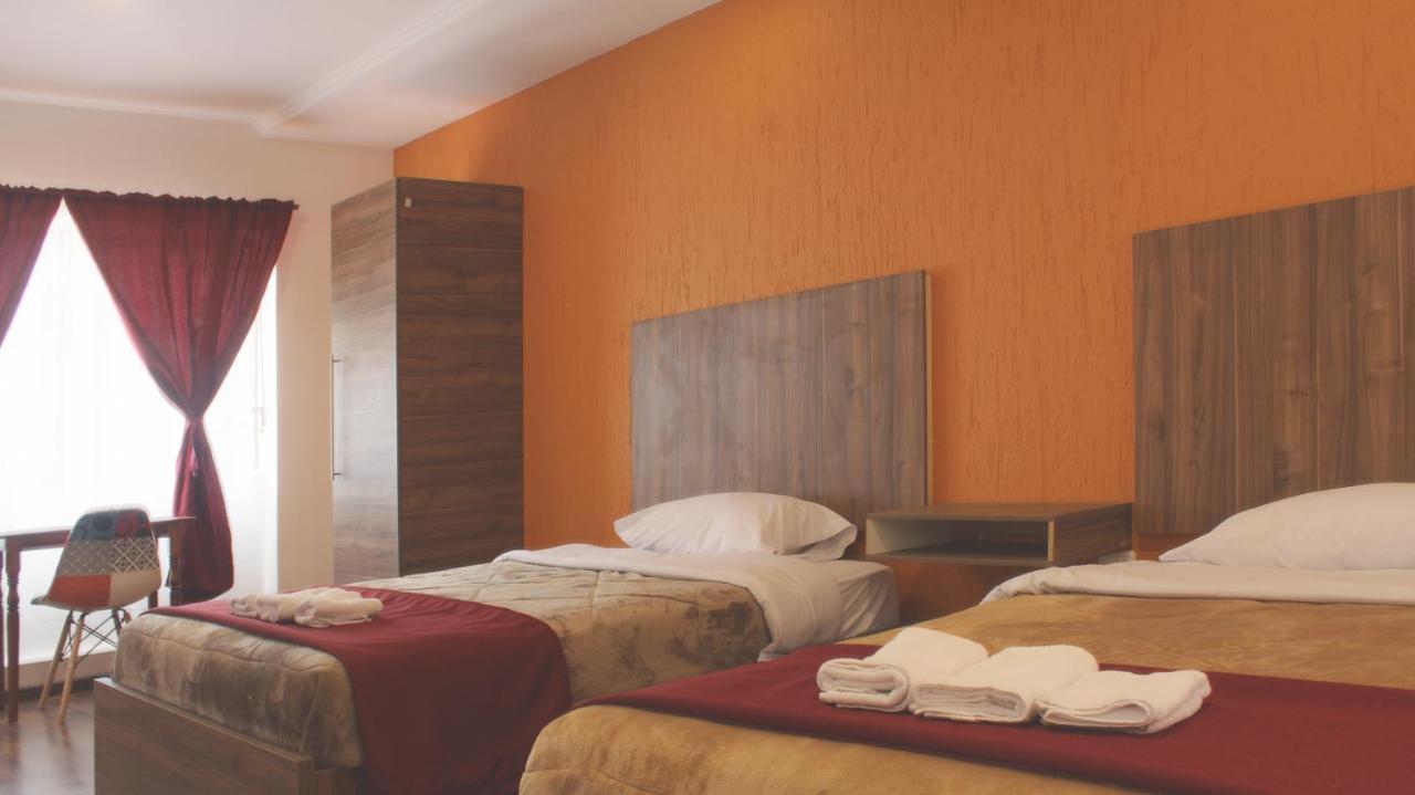 Hostal Nizza Cuenca Exteriör bild